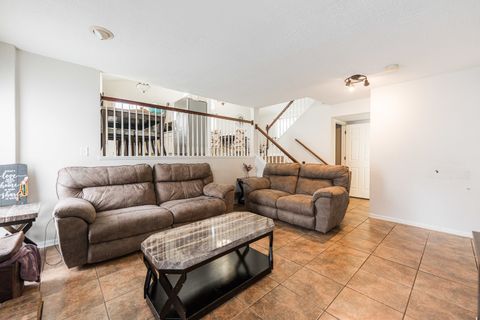 Tiny photo for 4015 Peartree Drive, Lake In The Hills, IL 60156 (MLS # 12525995)