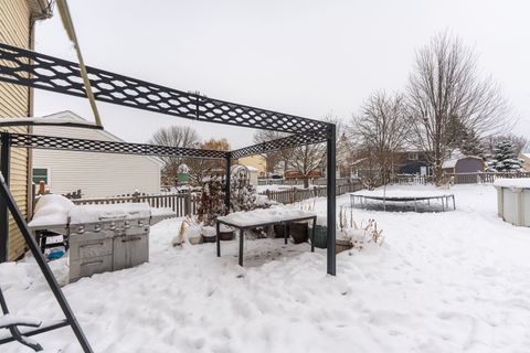 Tiny photo for 4015 Peartree Drive, Lake In The Hills, IL 60156 (MLS # 12525995)