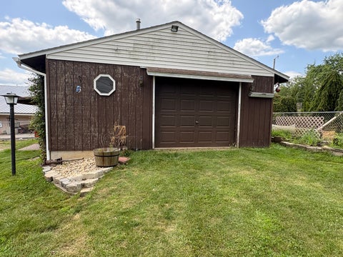 Tiny photo for 304 Mix Street, Oregon, IL 61061 (MLS # 12710709)
