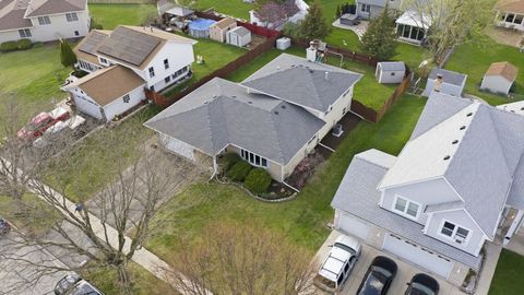 Tiny photo for 148 Beaver Creek Drive, Bolingbrook, IL 60490 (MLS # 12618325)