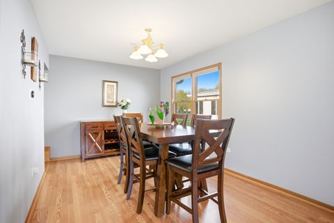 Tiny photo for 148 Beaver Creek Drive, Bolingbrook, IL 60490 (MLS # 12618325)