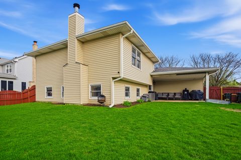 Tiny photo for 148 Beaver Creek Drive, Bolingbrook, IL 60490 (MLS # 12618325)