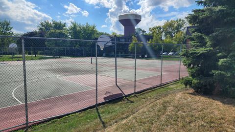 Tiny photo for 588 FAIRWAY VIEW Drive #2E, Wheeling, IL 60090 (MLS # 12491315)