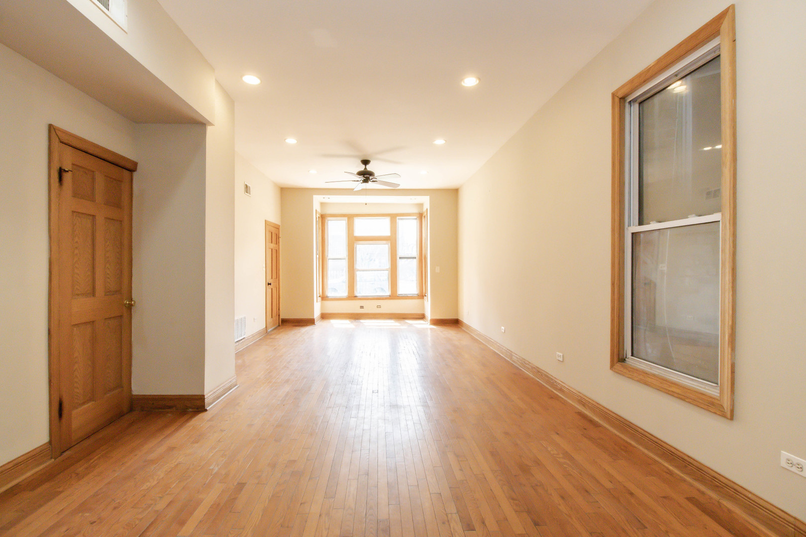 2908 W MCLEAN Avenue