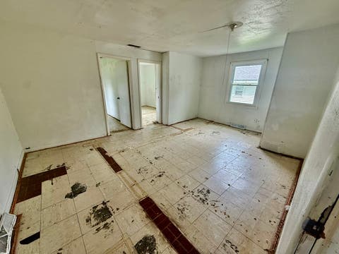 Tiny photo for 615 5th Street, Colona, IL 61241 (MLS # 12727008)