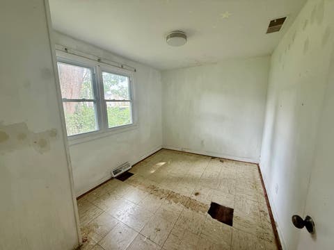 Tiny photo for 615 5th Street, Colona, IL 61241 (MLS # 12727008)