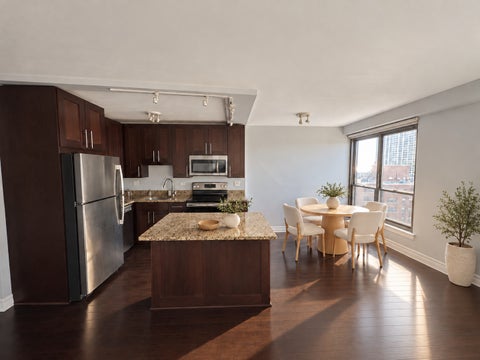 Tiny photo for 2930 N SHERIDAN Road #2201, Chicago, IL 60657 (MLS # 12773622)