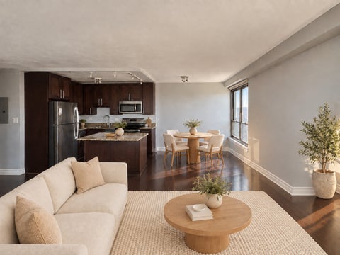 Tiny photo for 2930 N SHERIDAN Road #2201, Chicago, IL 60657 (MLS # 12773622)