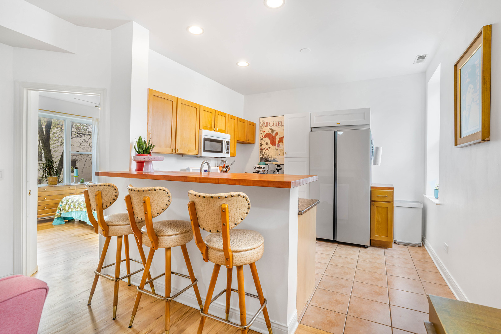 2603 N Hamlin Avenue 2