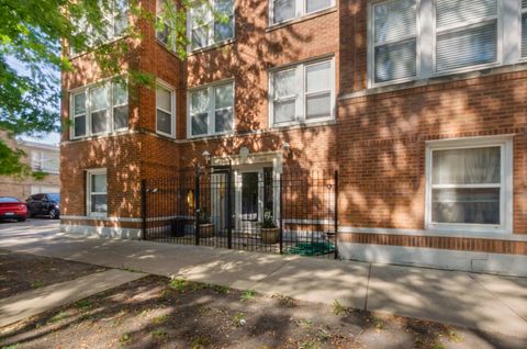 Tiny photo for 3908 W Ainslie Street #G, Chicago, IL 60625 (MLS # 12483753)