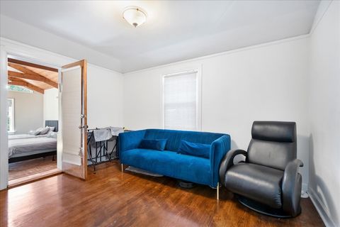 Tiny photo for 3011 W Jarvis Avenue, Chicago, IL 60645 (MLS # 12671425)