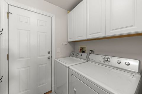 Tiny photo for 687 Springwood Drive, Joliet, IL 60431 (MLS # 12532728)