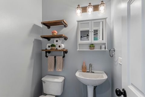 Tiny photo for 31696 N Borre Drive, Lakemoor, IL 60051 (MLS # 12587169)