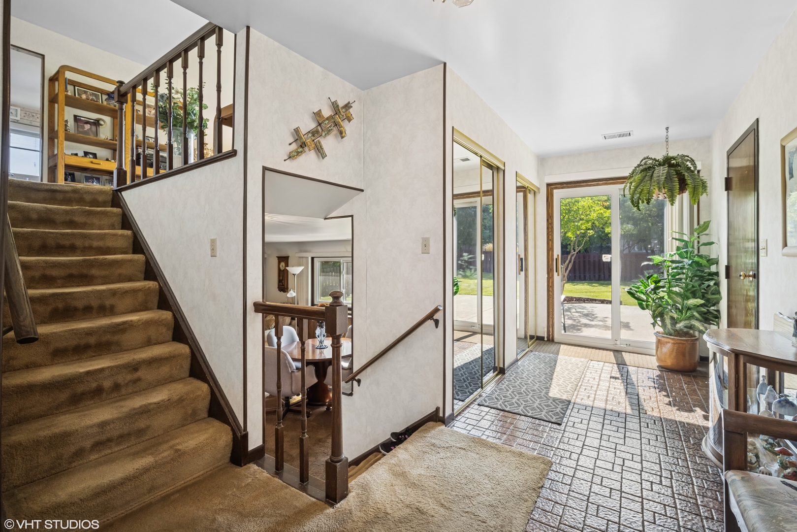1583 Bayview Drive