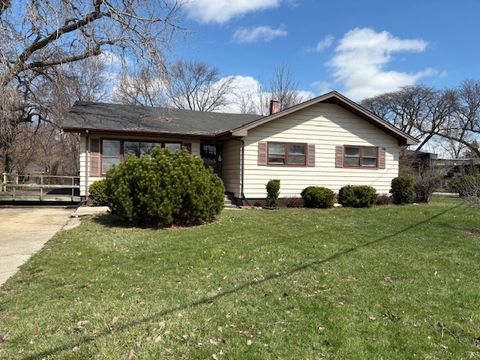 Photo of 1244 Center Avenue, Chicago Heights, IL 60411 (MLS # 12642976)