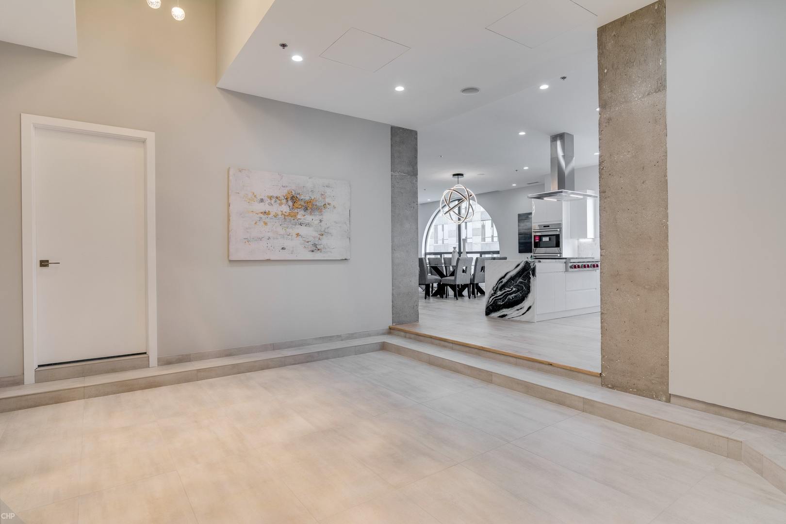 200 N Dearborn Street 4700