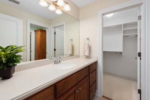 Tiny photo for 5536 Middaugh Avenue, Downers Grove, IL 60516 (MLS # 12659471)
