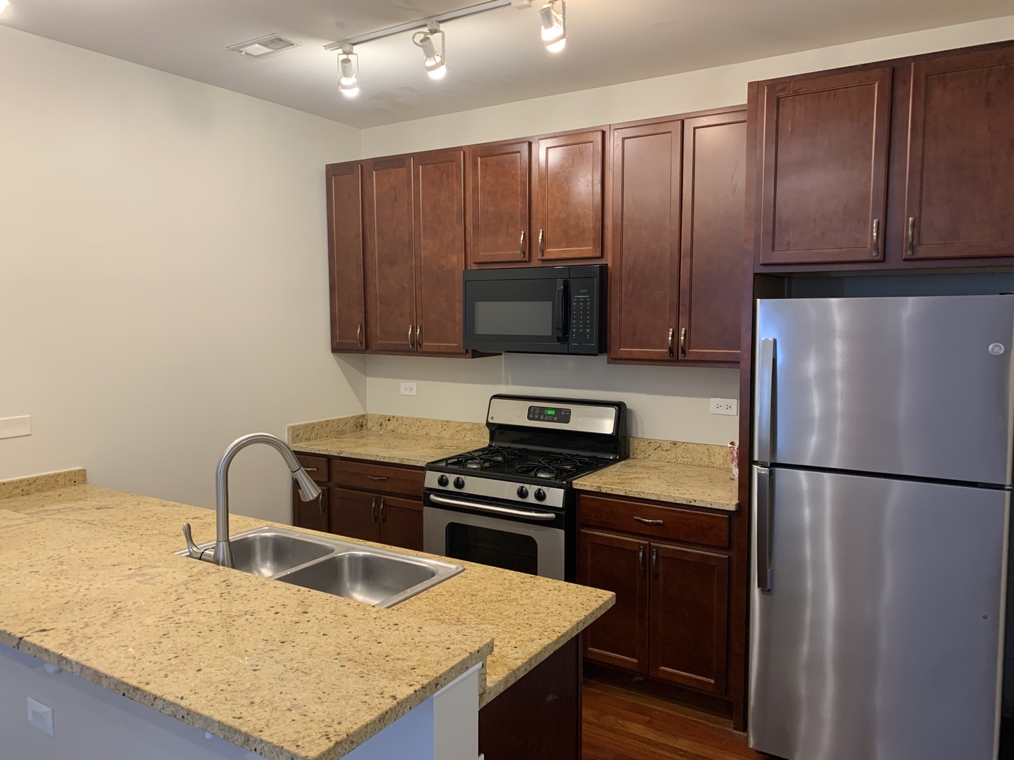 3300 W Irving Park Road M3