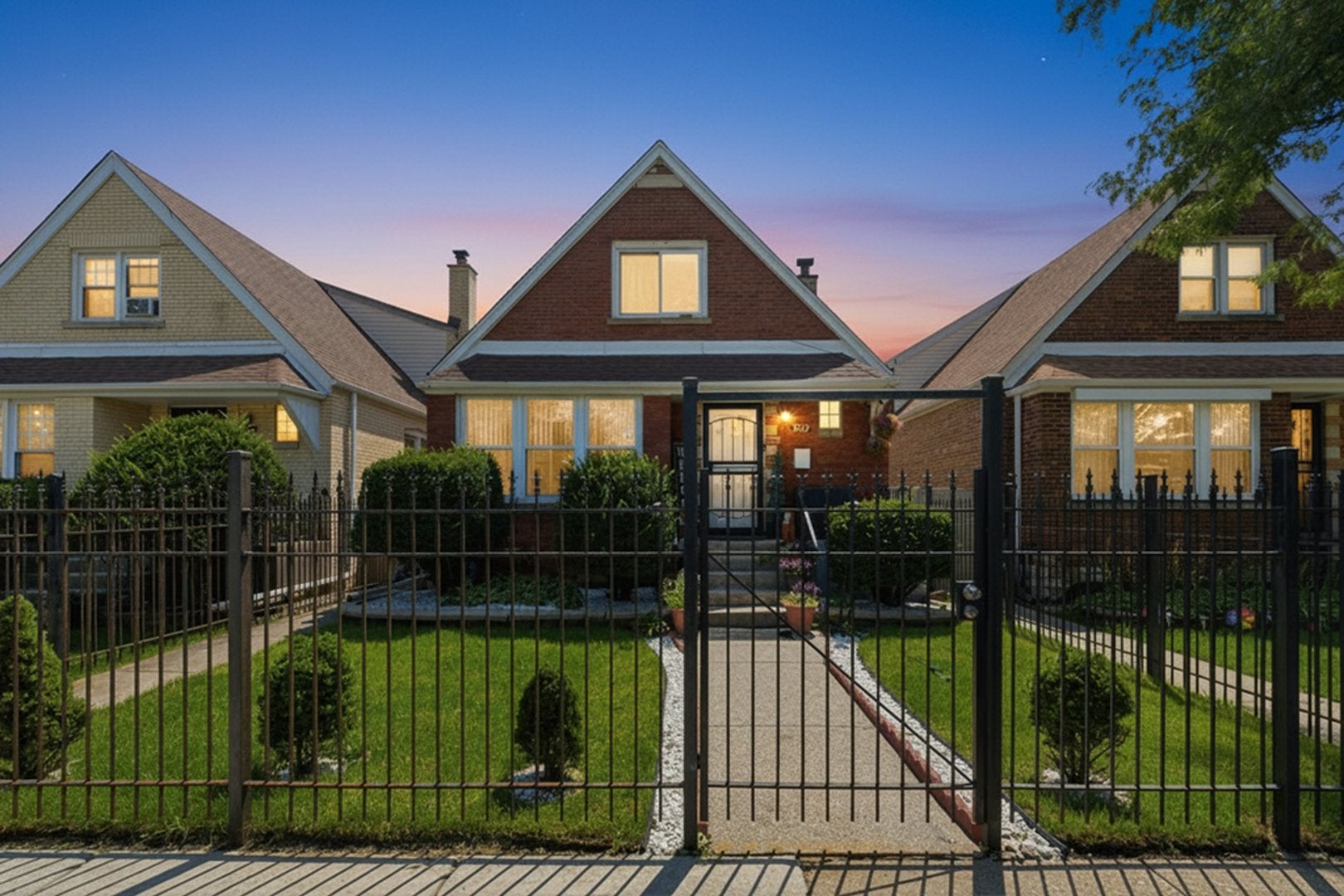 3049 W 71st Street