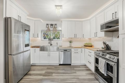 Tiny photo for 16938 Cicero Avenue, Tinley Park, IL 60477 (MLS # 12500225)