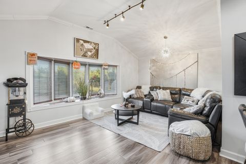 Tiny photo for 16938 Cicero Avenue, Tinley Park, IL 60477 (MLS # 12500225)
