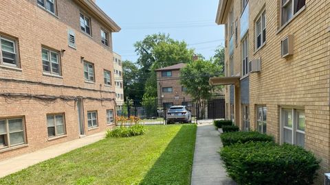Photo of 9215 S Cottage Grove Avenue #2W, Chicago, IL 60619 (MLS # 12416972)