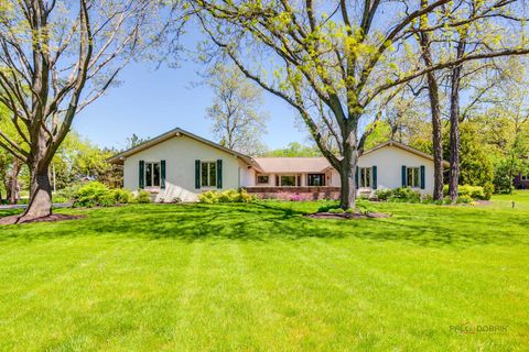2 Acorn Drive Hawthorn Woods IL 60047