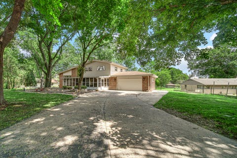 Tiny photo for 205 Sharon Drive, Sleepy Hollow, IL 60118 (MLS # 12736046)