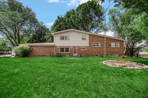 Tiny photo for 205 Sharon Drive, Sleepy Hollow, IL 60118 (MLS # 12736046)