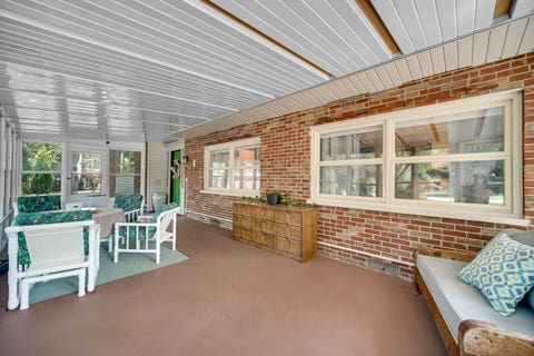 Tiny photo for 205 Sharon Drive, Sleepy Hollow, IL 60118 (MLS # 12736046)