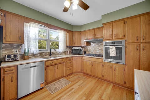 Tiny photo for 205 Sharon Drive, Sleepy Hollow, IL 60118 (MLS # 12736046)