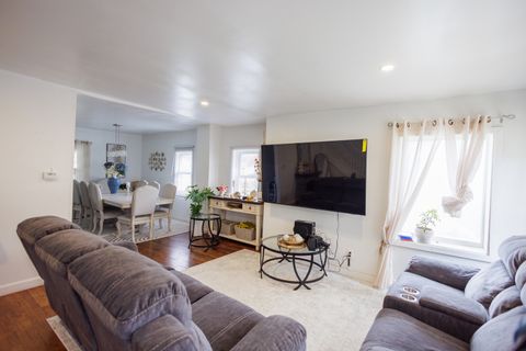 Tiny photo for 732 N Dearborn Avenue, Kankakee, IL 60901 (MLS # 12331627)