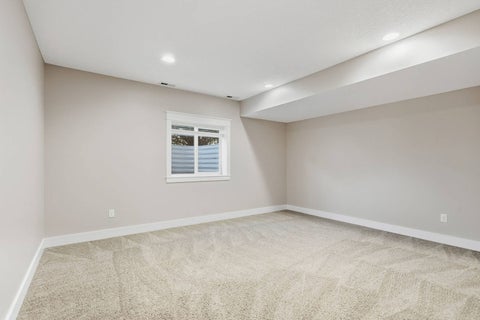 Tiny photo for 6488 Fairhaven Road, Davenport, IA 52807 (MLS # 12773026)