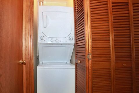 Tiny photo for 286 Nantucket Hbr Hbr #286, Schaumburg, IL 60193 (MLS # 12527894)