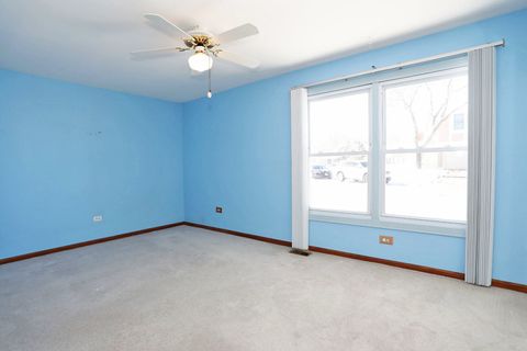 Tiny photo for 286 Nantucket Hbr Hbr #286, Schaumburg, IL 60193 (MLS # 12527894)