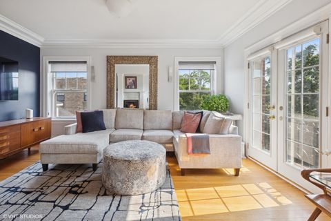 Tiny photo for 937 Forest Avenue #3, Evanston, IL 60202 (MLS # 12478958)