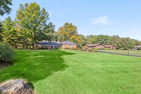 Tiny photo for 79 Mark Drive, Hawthorn Woods, IL 60047 (MLS # 12773930)