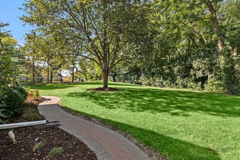 Tiny photo for 79 Mark Drive, Hawthorn Woods, IL 60047 (MLS # 12773930)