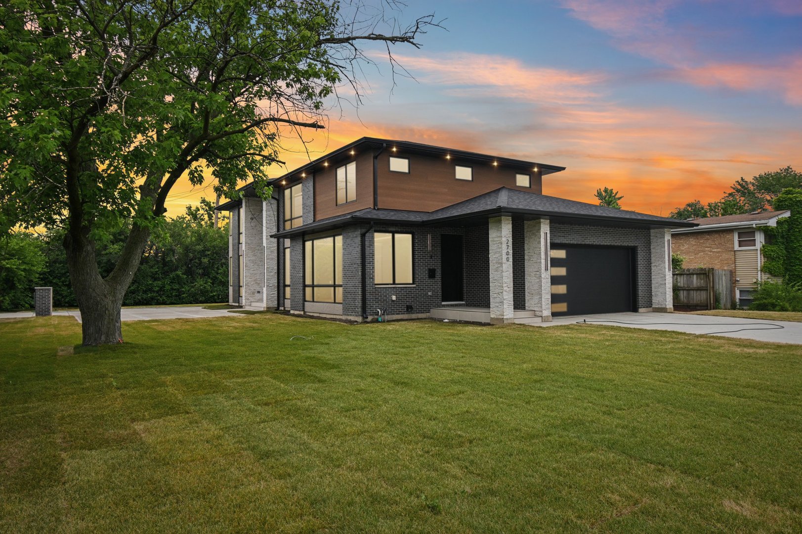 2700 Fontana Drive