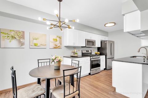 Tiny photo for 327 Shadybrook Lane, Aurora, IL 60504 (MLS # 12633800)
