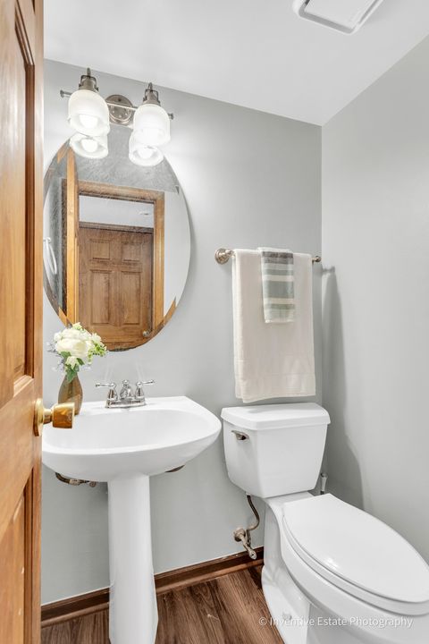 Tiny photo for 327 Shadybrook Lane, Aurora, IL 60504 (MLS # 12633800)