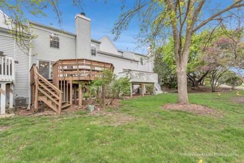 Tiny photo for 327 Shadybrook Lane, Aurora, IL 60504 (MLS # 12633800)