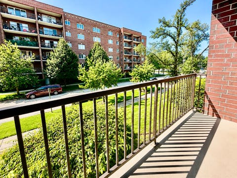Tiny photo for 1330 Perry Street #202, Des Plaines, IL 60016 (MLS # 12740232)