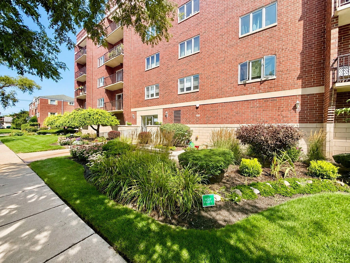 1330 Perry Street 202