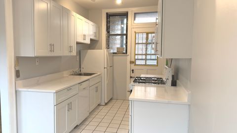 Tiny photo for 5455 S Ingleside Avenue #3E, Chicago, IL 60615 (MLS # 12522034)