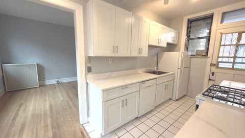 Tiny photo for 5455 S Ingleside Avenue #3E, Chicago, IL 60615 (MLS # 12522034)