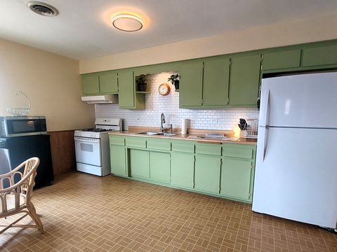 Tiny photo for 10824 Laporte Avenue, Oak Lawn, IL 60453 (MLS # 12608175)