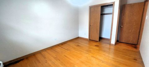 Tiny photo for 10824 Laporte Avenue, Oak Lawn, IL 60453 (MLS # 12608175)