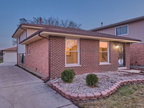 Tiny photo for 18207 Ravisloe Terrace, Country Club Hills, IL 60478 (MLS # 12560559)