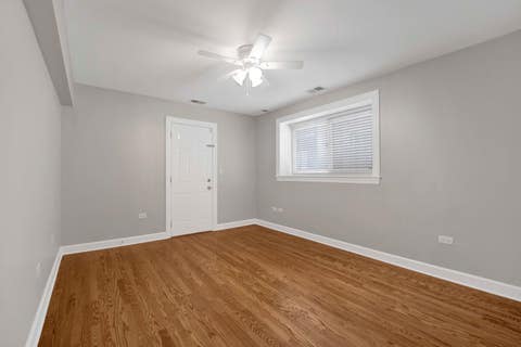 Tiny photo for 930 W Agatite Avenue #G, Chicago, IL 60640 (MLS # 12559194)